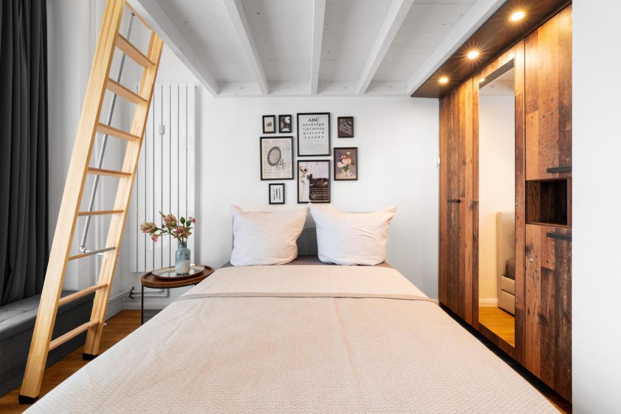 The Koburger Vh, Studio For Up To 4 With High Bed Берлин Экстерьер фото
